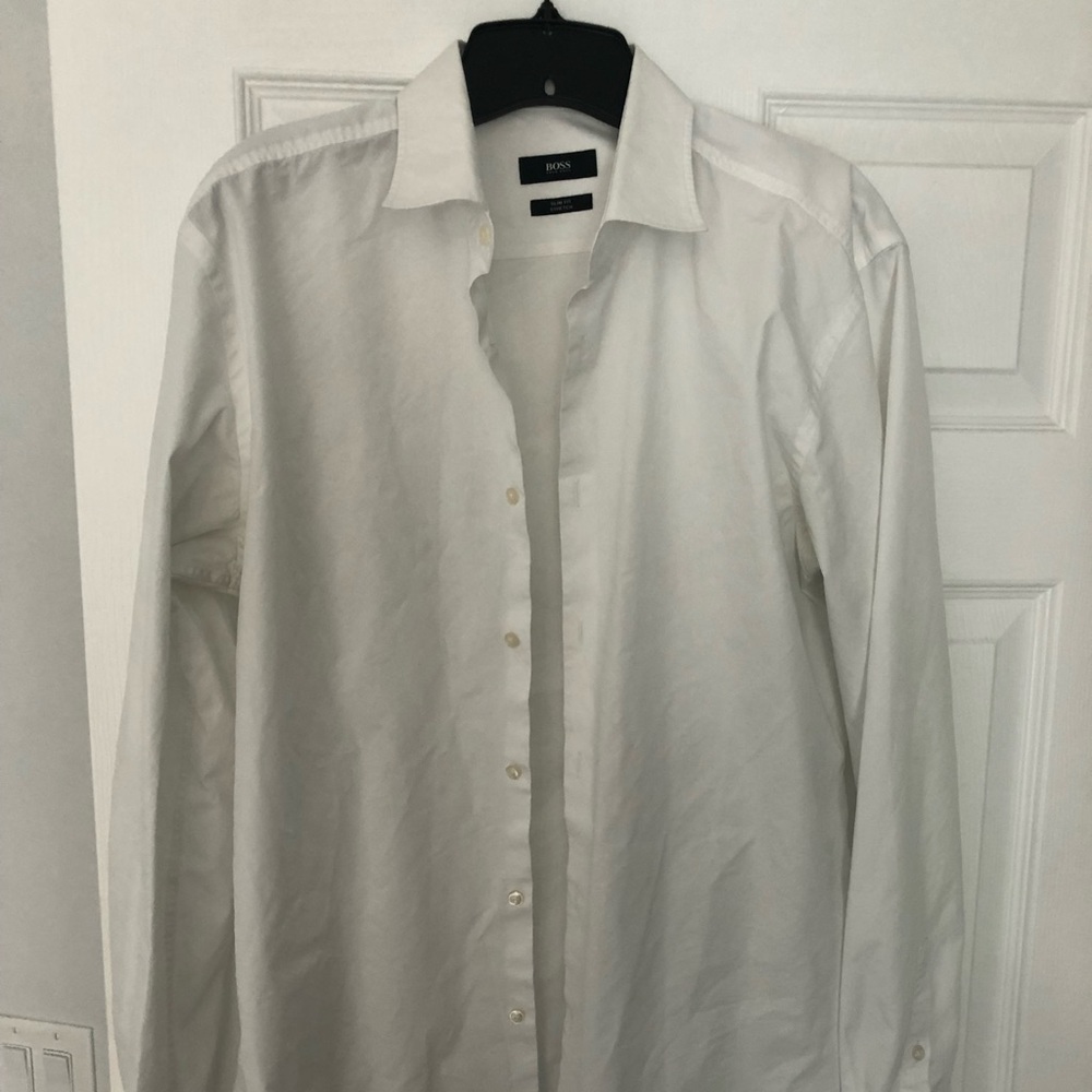 Hugo Boss men’s dress shirt.